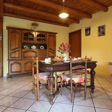 Σπίτι διακοπών Grande Maison En Pierres Avec Jardin, Proche D'un Bourg Medieval, Animaux Acceptes - Fr-1-582-161 *