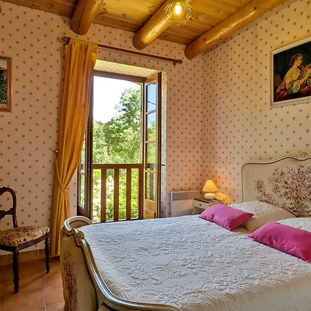 Grande Maison En Pierres Avec Jardin, Proche D'un Bourg Medieval, Animaux Acceptes - Fr-1-582-161